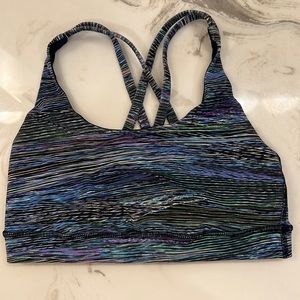 Lululemon Energy bra. Blue multicolored space dye. Size 4